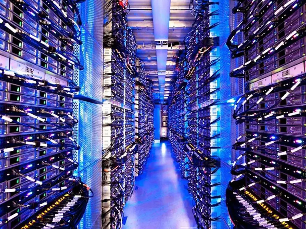 مایکروسافت برای تأمین انرژی دیتاسنترهای خود، متخصص انرژی هسته‌ای استخدام می‌کند