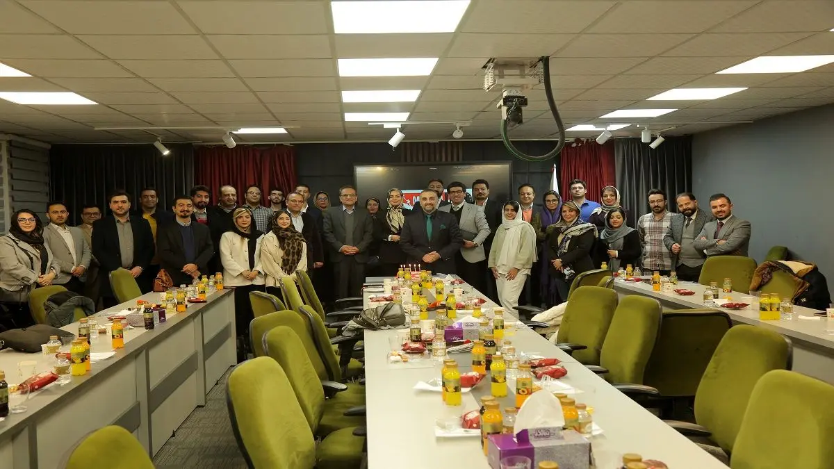 اساتید " ماهان" گرد هم آمدند