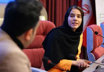 طراحی ۵۰ سایت بین‌المللی و ۲۰۰ وب ‌سایت ایرانی با کدنویسی اختصاصی نابغه ۱۷ ساله ایرانی