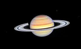 تلسکوپ هابل تصویر تازه‌ای از سایه‌های اسرارآمیز روی حلقه‌های زحل ثبت کرد
