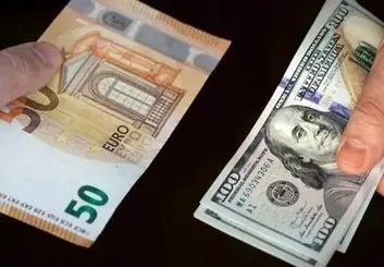 قیمت دلار گران و یورو ارزان شد