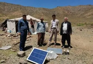 واگذاری ۲۲۰ هزار پنل خورشیدی به عشایر تعیین‌تکلیف شود