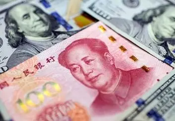 آغاز فصل جدید جنگ اقتصادی: یوان از دلار پیشی گرفت