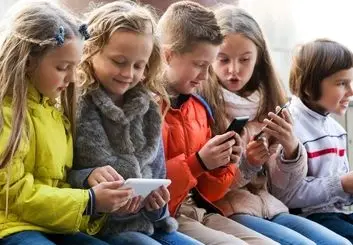 استفاده از شبکه‌های اجتماعی برای زیر ۱۴ ساله‌ها ممنوع می‌شود