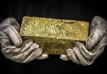 طلا در بازار جهانی سقوط کرد