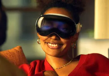 هدست ویژن پرو با AirPlay می‌تواند محتوای خود را روی سایر دستگاه‌های اپل نمایش دهد