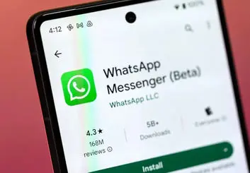 واتس‌اپ شبیه اینستاگرام می‌شود؛ قابلیت اشتراک‌گذاری پست کانال‌ها در استاتوس
