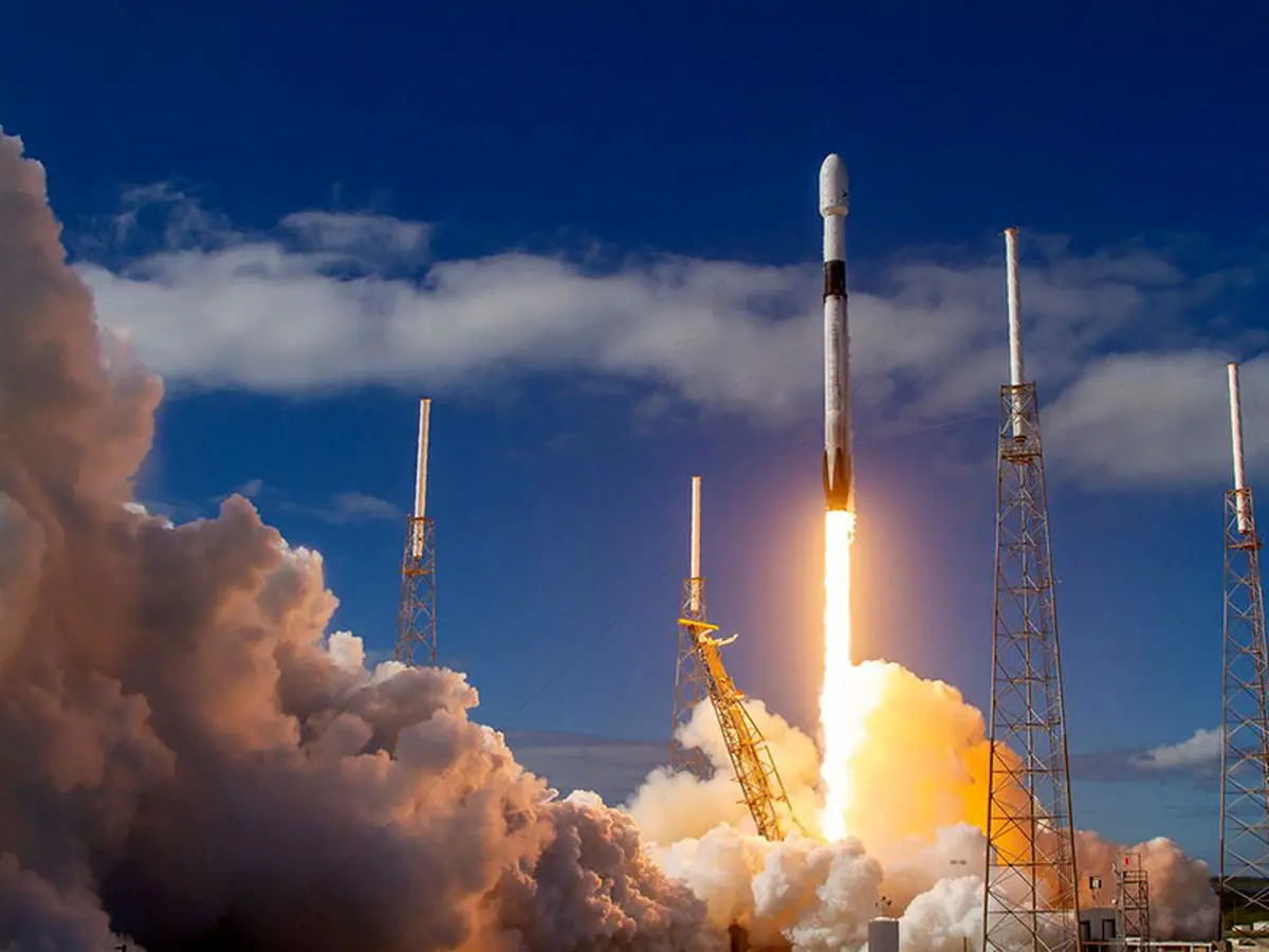 اولین پرتاب موفق سیستم اینترنت ماهواره‌ای آمازون؛ رقیب استارلینک در راه است