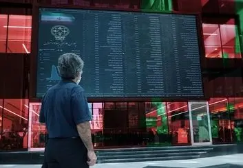 مقصر اصلی سقوط سیاه بورس؛ سهامداران مشکوک یا دولت؟!