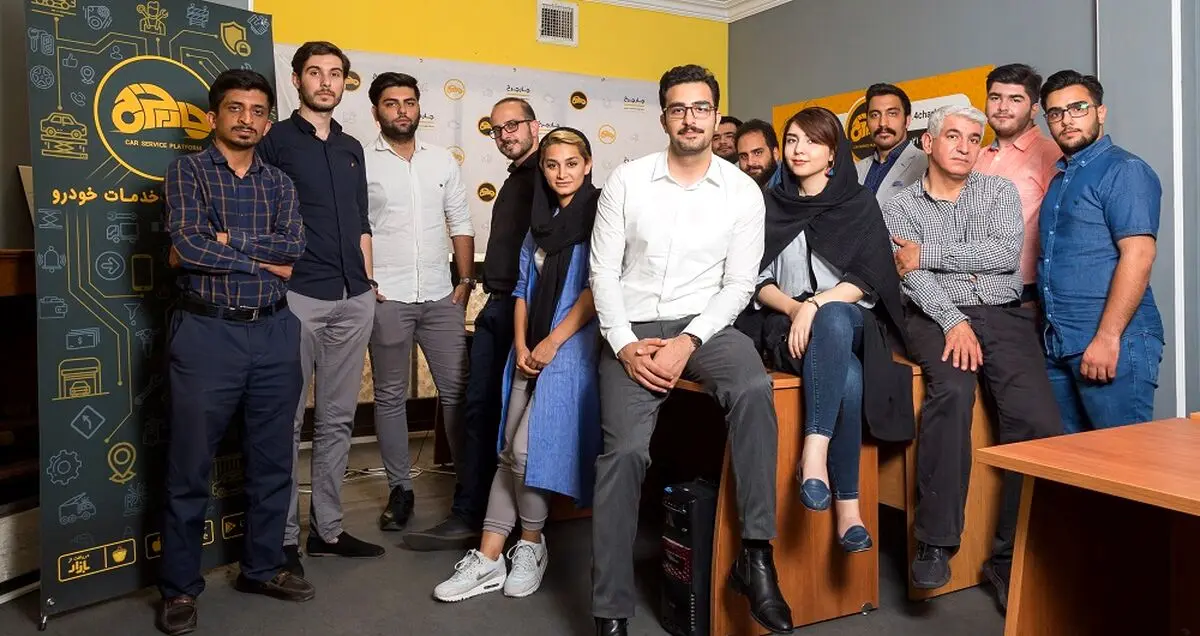 چارچرخ چه خدماتی به مشتریان ارائه می دهد؟