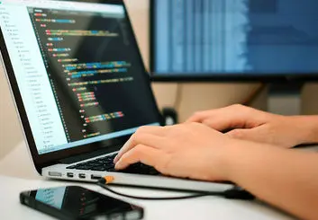 معرفی بهترین لپ تاپ ها برای برنامه نویسی در سال 2019