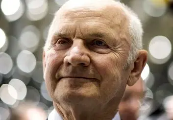 فردیناند پیئش؛ مدیر عامل سابق فولکس واگن درگذشت