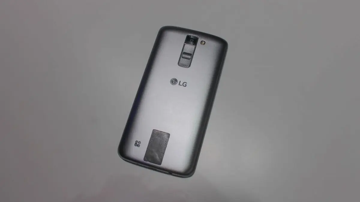 بررسی گوشی LG K7