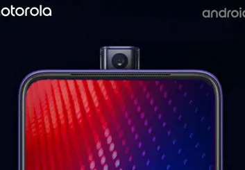 نخستین گوشی موتورولا با دوربین پاپ آپ در راه است