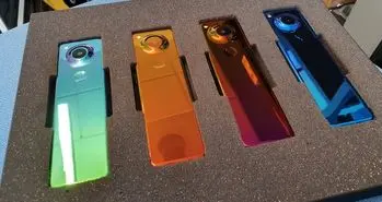 انتشار تصاویری از نسل آینده اسنشال فون با طراحی عجیب!