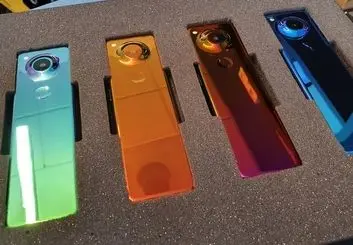 انتشار تصاویری از نسل آینده اسنشال فون با طراحی عجیب!