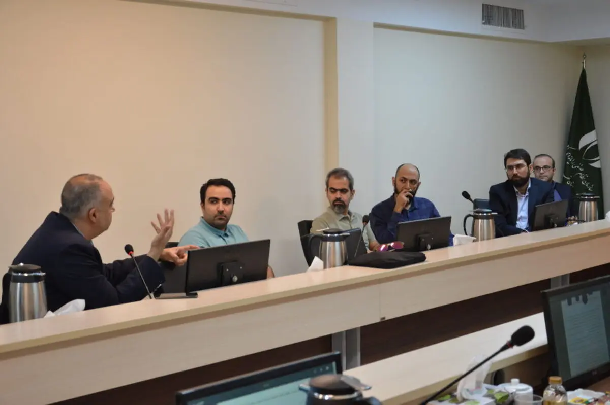کمیسیون تجارت الکترونیکی دستورالعمل تاکسی‌های اینترنتی را بررسی کرد