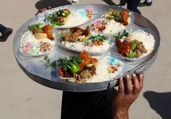 معرفی بریانی و خورش ماست اصفهان