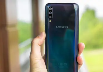 گوشی گلکسی A71 5G به زودی از راه می رسد