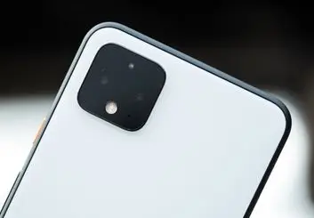 دوربین پیکسل 4 از گلکسی S10 پلاس شکست خورد!