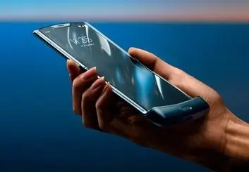 موتورولا Razr 2019 معرفی شد؛ گوشی انعطاف پذیر 1500 دلاری