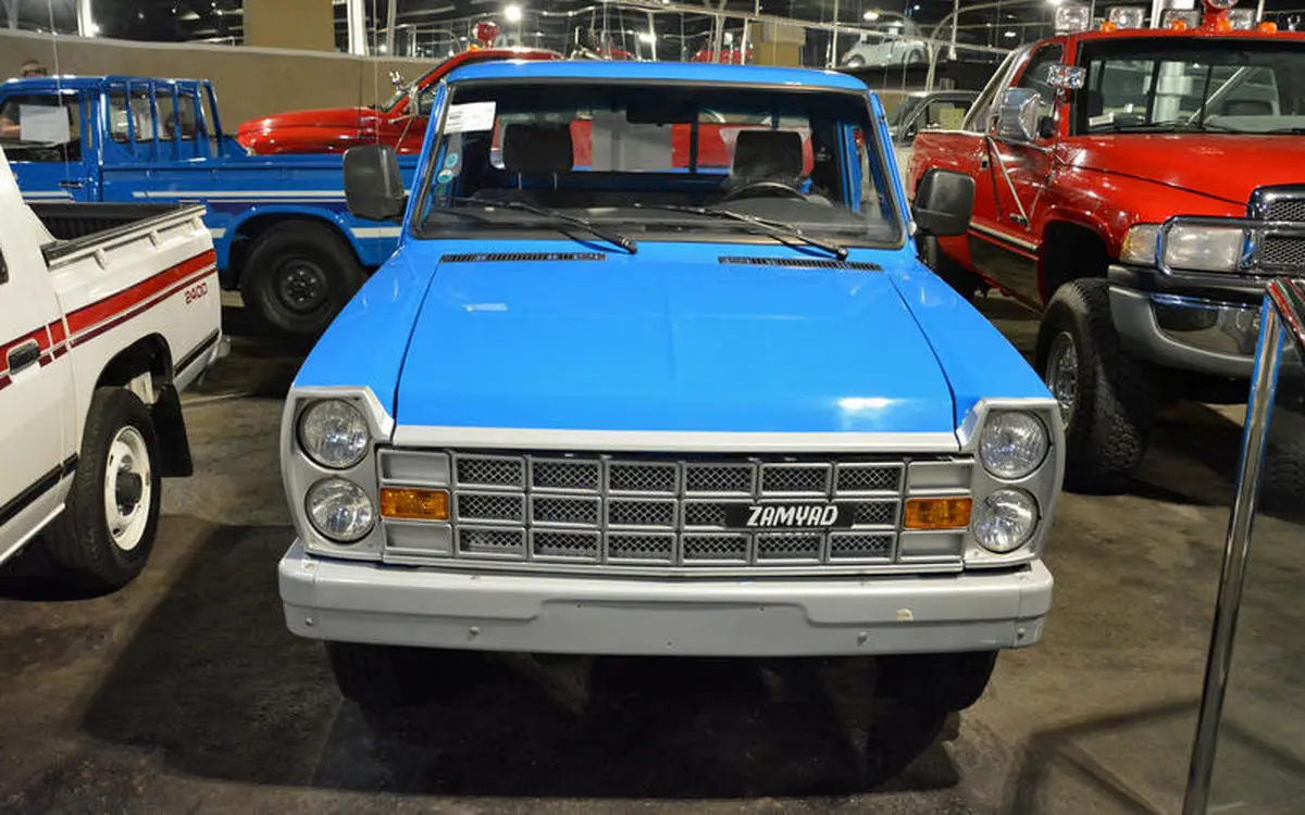 حضور نیسان آبی در کلکسیون خودروهای شخصی شیخ اماراتی!