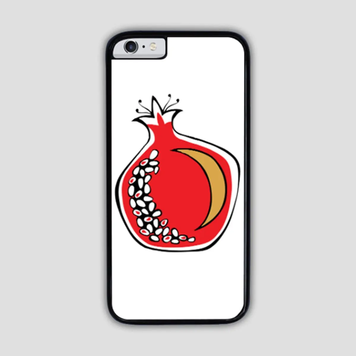 شما بگویید؛ در شب یلدا چقدر درگیر گوشی خود بودید؟