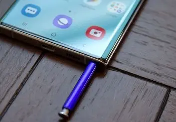 تماشا کنید: ویژگی های قلم S Pen گلکسی نوت 10 پلاس