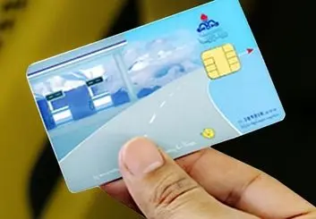 وزیر گردشگری و میراث فرهنگی: مردم نگران سهمیه بنزین نوروزی نباشند