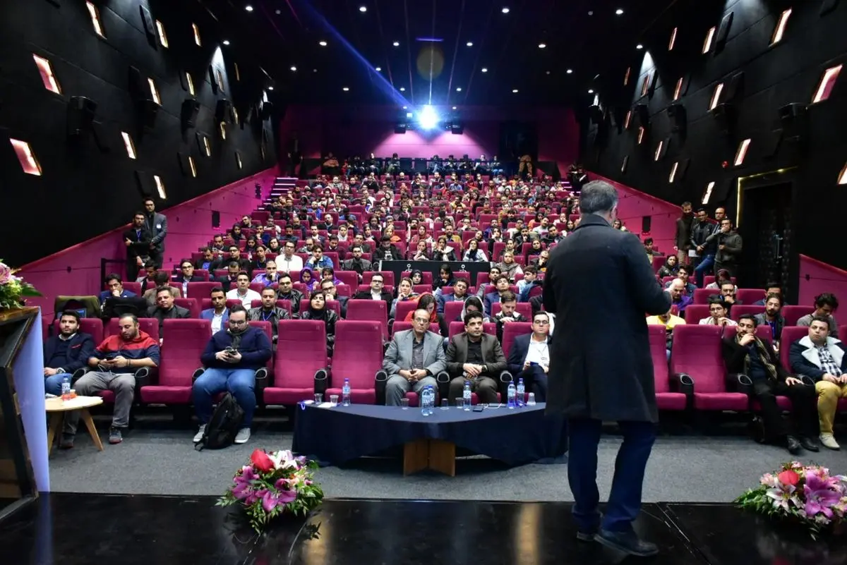 از شکست انحصار ده ساله بلیت سینما تا تاثیرات حضور بنیانگذار علی‌بابا در اتاق بازرگانی