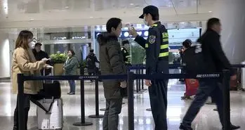 فرش قرمز مسئولین ایرانی در استقبال از کرونا!