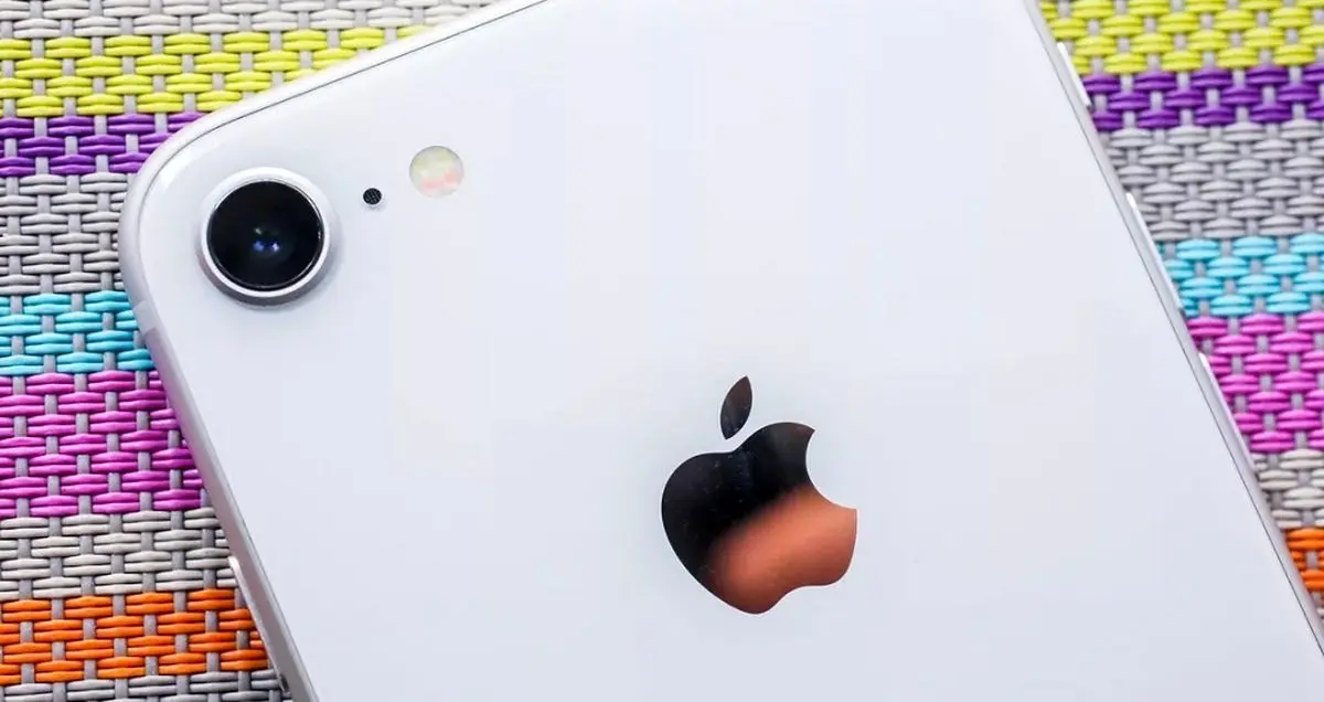 احتمال عرضه آیفون SE 2 در تاریخ 15 فروردین