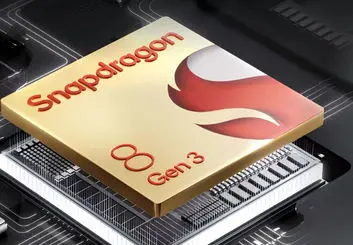 کوالکام ظاهراً دو نسخه مختلف از تراشه «اسنپدراگون 8 نسل 3 برای گلکسی» ساخته است