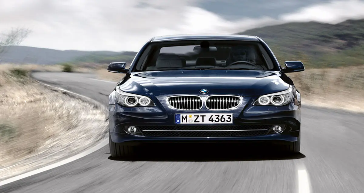 معرفی و مقایسه رقبای نسل جدید BMW سری ۵
