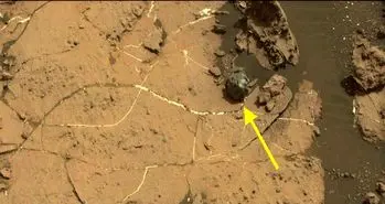 شناسایی یک سنگ عجیب در مریخ توسط کاوشگر ناسا