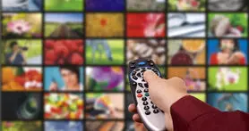 شرکت های سرویس دهنده IPTV معلق بین آسمان و زمین!