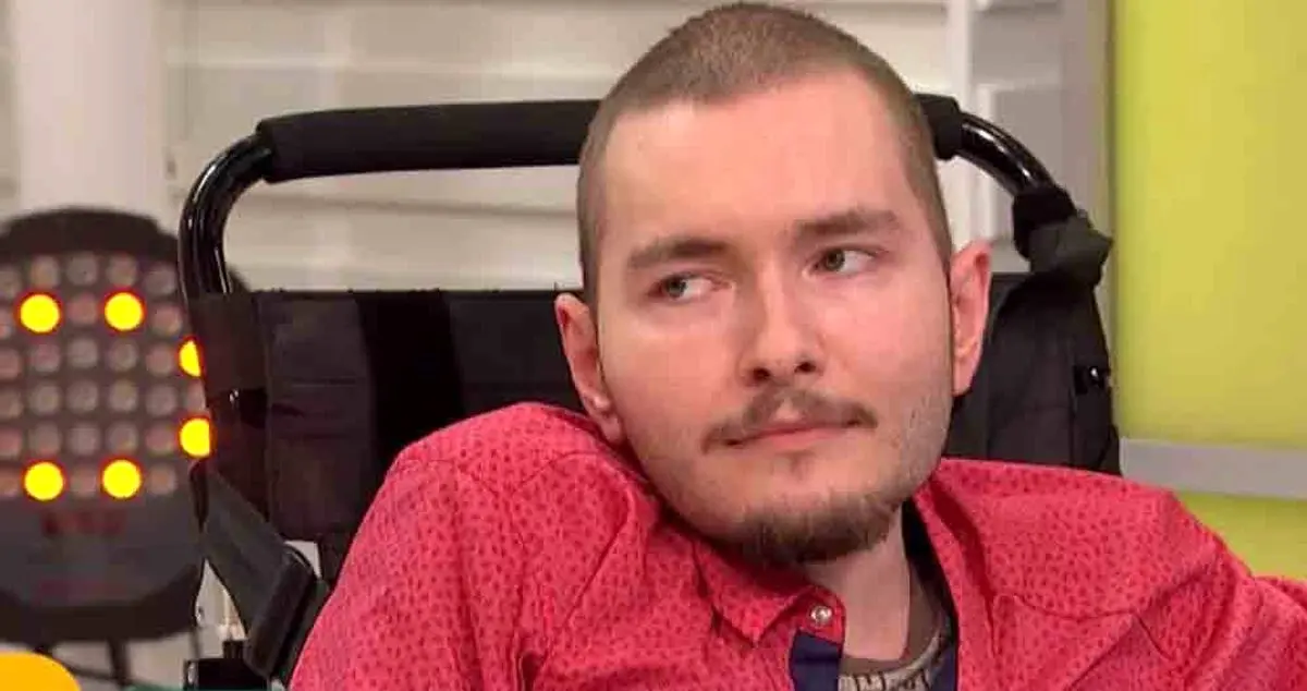 اولین جراحی پیوند سر انسان به کمک واقعیت مجازی