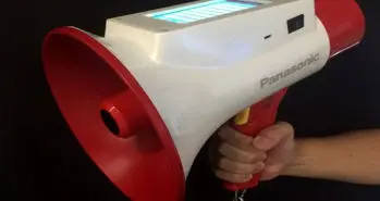 تماشا کنید؛ بلندگوی مترجم هم‌زمان پاناسونیک