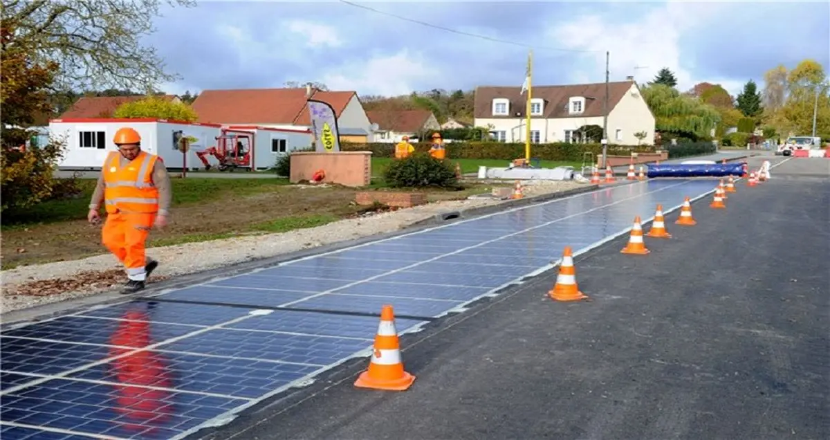 جاده‌هایی که با پنل خورشیدی فرش می‌شوند