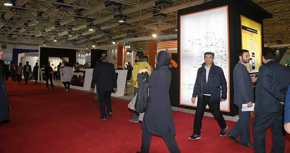 گزارش تصویری بیست و دومین نمایشگاه الکامپ (۱)