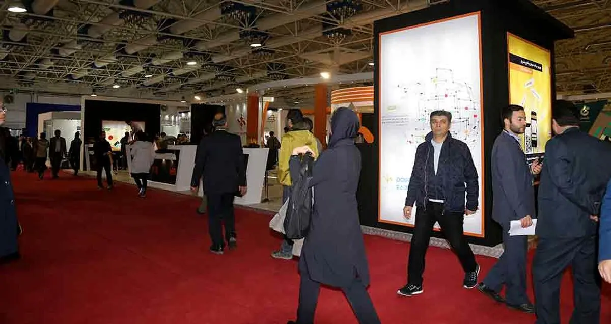 گزارش تصویری بیست و دومین نمایشگاه الکامپ (۱)
