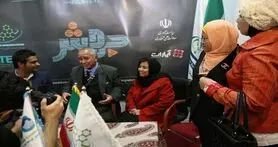 هیات تجاری مالزیایی از الکامپ بازدید کرد