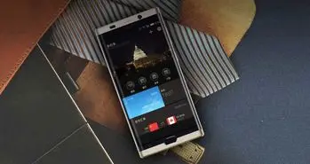 گوشی نه میلیون تومانی جیونی M2017 معرفی شد