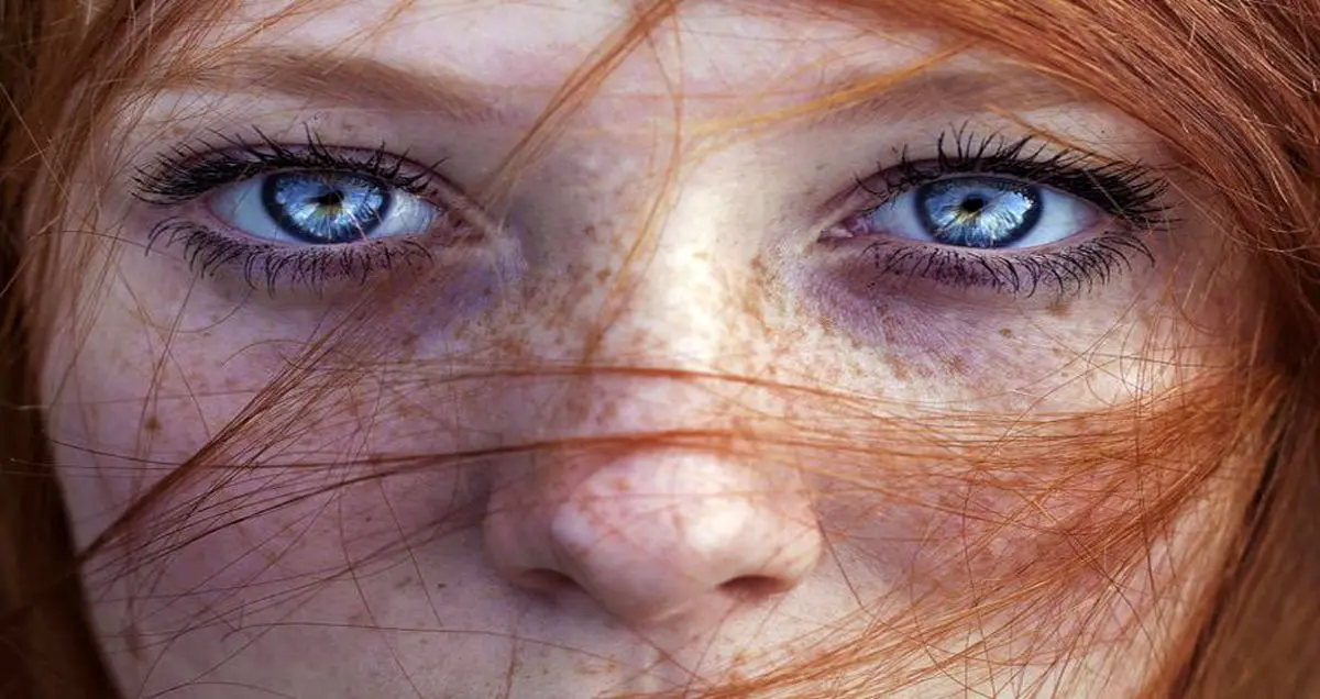 تأثیر جالب ارتباط چشمی مستقیم با مخاطب بر روی روابط