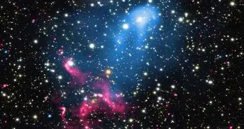 تصادف فضایی و اثرات آن؛ برخورد سیاه چاله و دو کهکشان