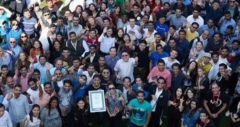 هواوی سال ۲۰۱۷ را با شکستن رکورد گینس شروع کرد