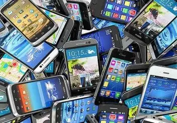 خداحافظی بازار ایران با گوشی های قاچاق در تابستان ۹۶ + جدول