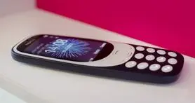 واتس اپ، اپرا مینی و بازی آسفالت؛ همگی در نوکیا ۳۳۱۰