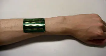 ابداع باتری که حرارت بدن را به برق تبدیل می کند