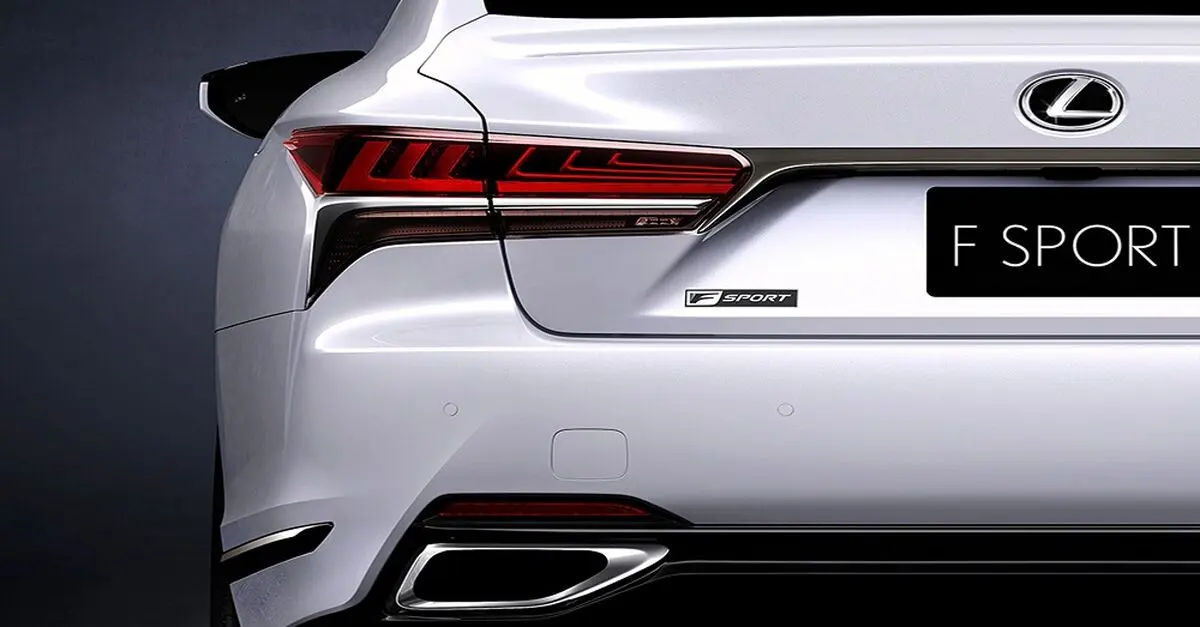 حضور سدان LS 500 F Sport لکسوس در نمایشگاه نیویورک